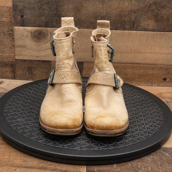 NAYA DISTRESSED TAN LEATHER WOMENS ANKLE BOOTS CASUAL BOOTIES SIDE ZIP SIZE 7.5M - Picture 2 of 8